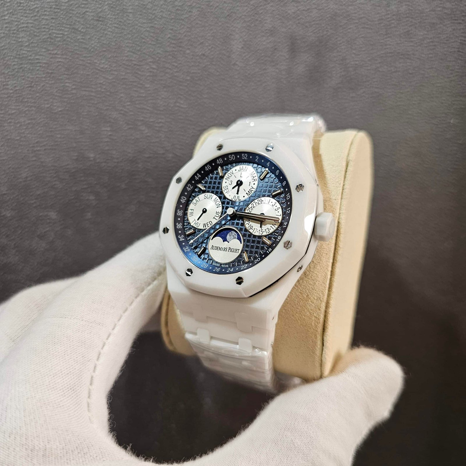 AP Royal Oak Perpetual Calendar