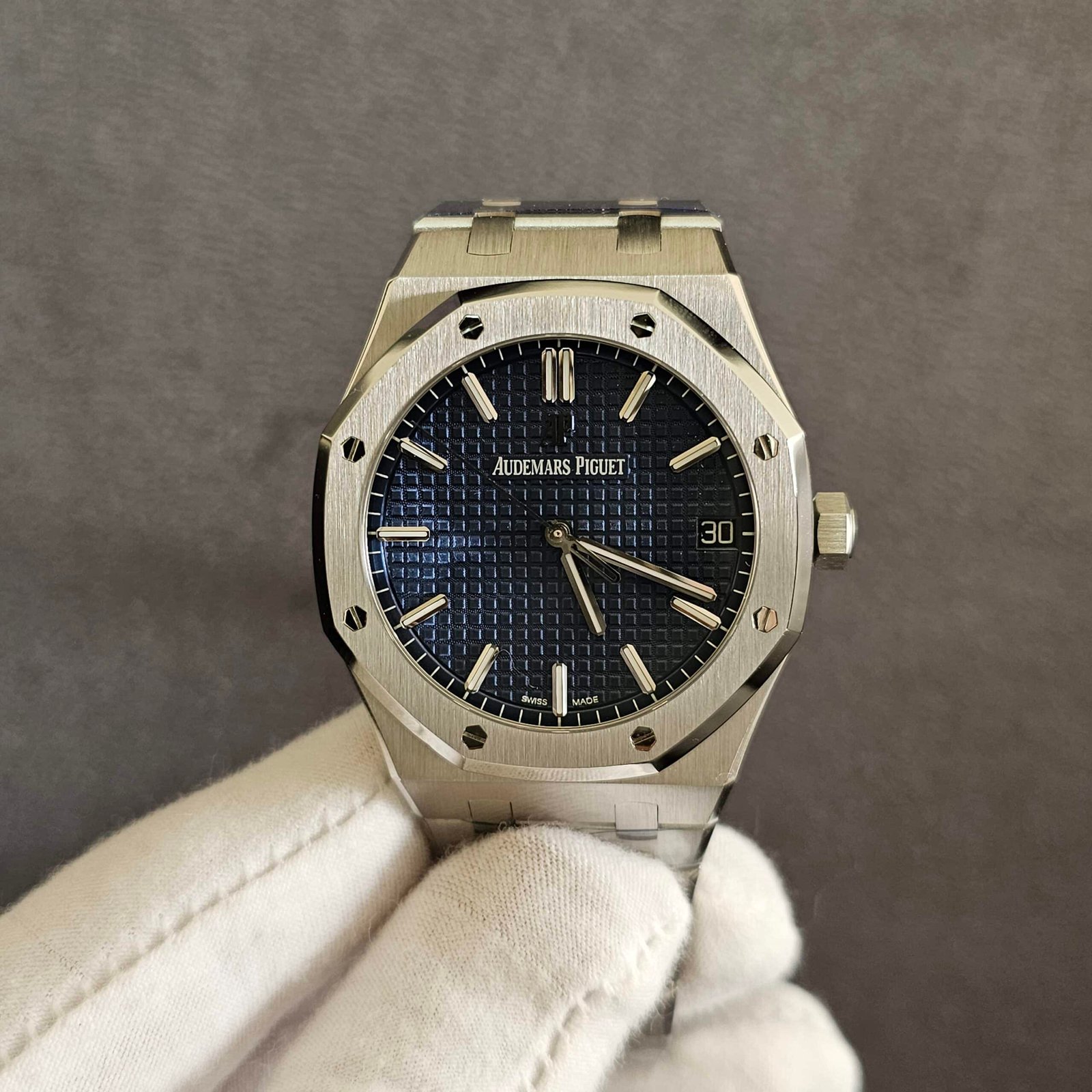 Audemars Piguet Royal Oak Blue Dial 15500ST.OO.1220ST.01