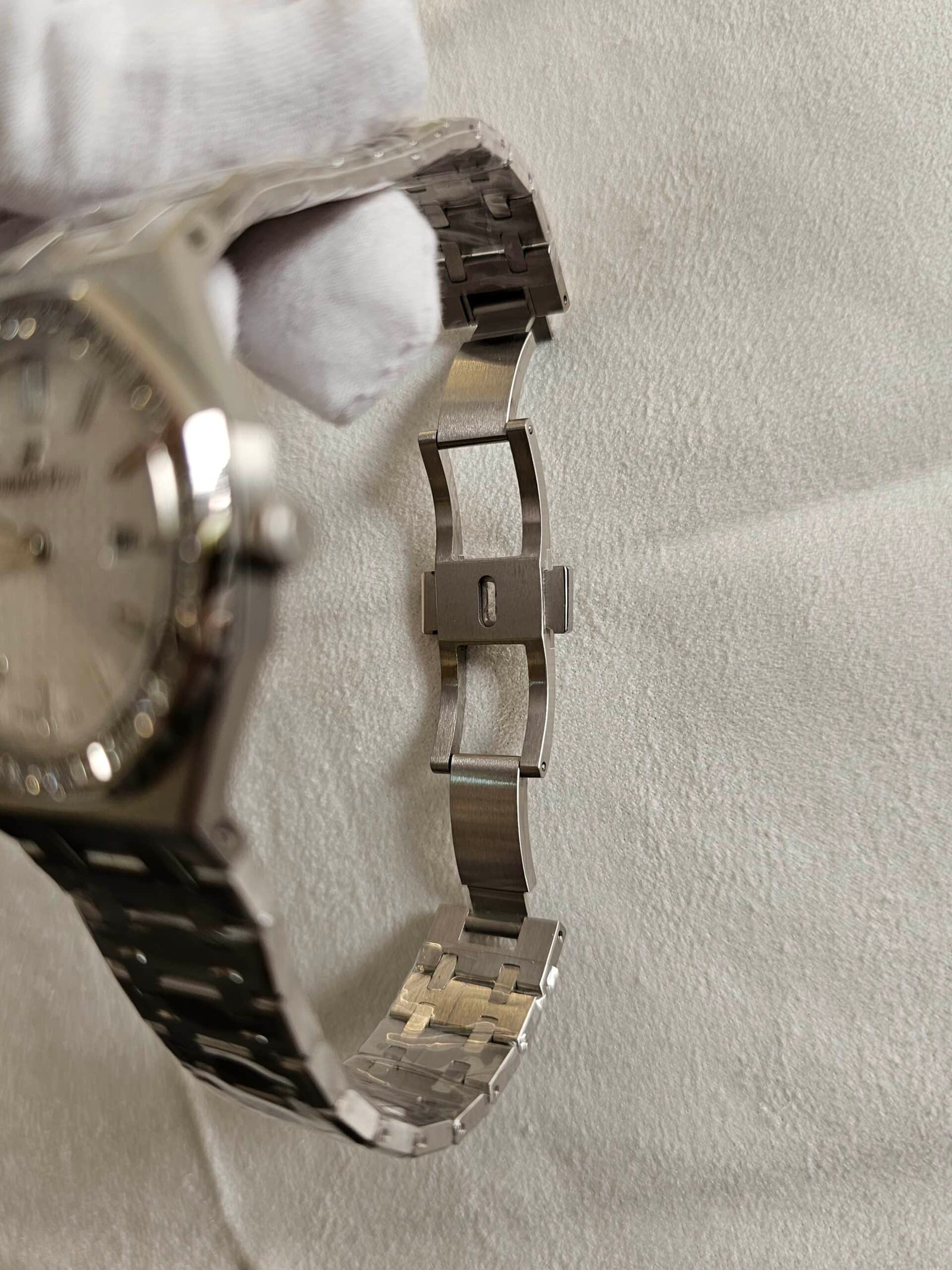 Audemars Piguet Royal Oak Lady 33 mm