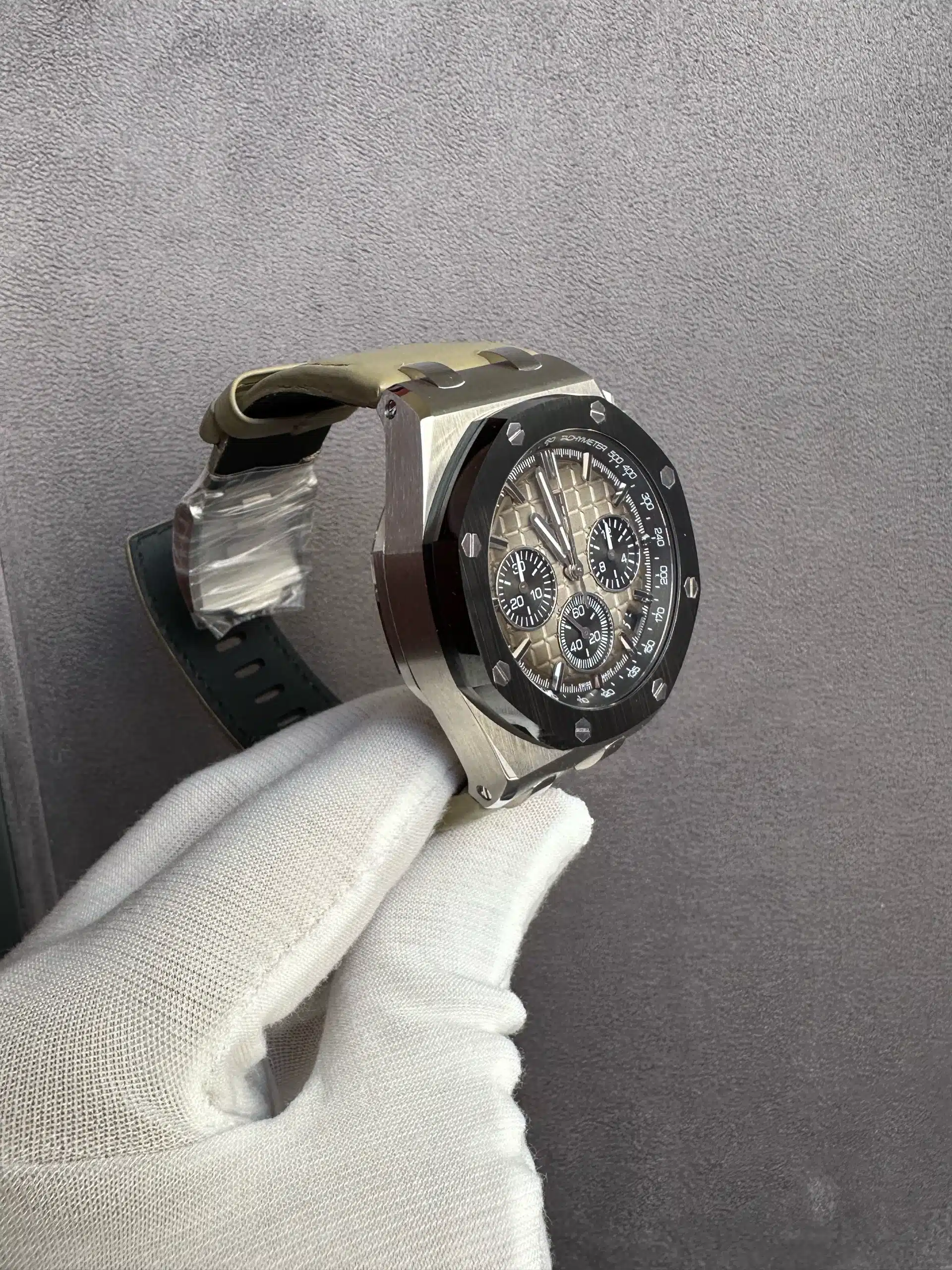 Audemars Piguet Royal Oak Offshore Chronograph Taupe "Smoke Dial“