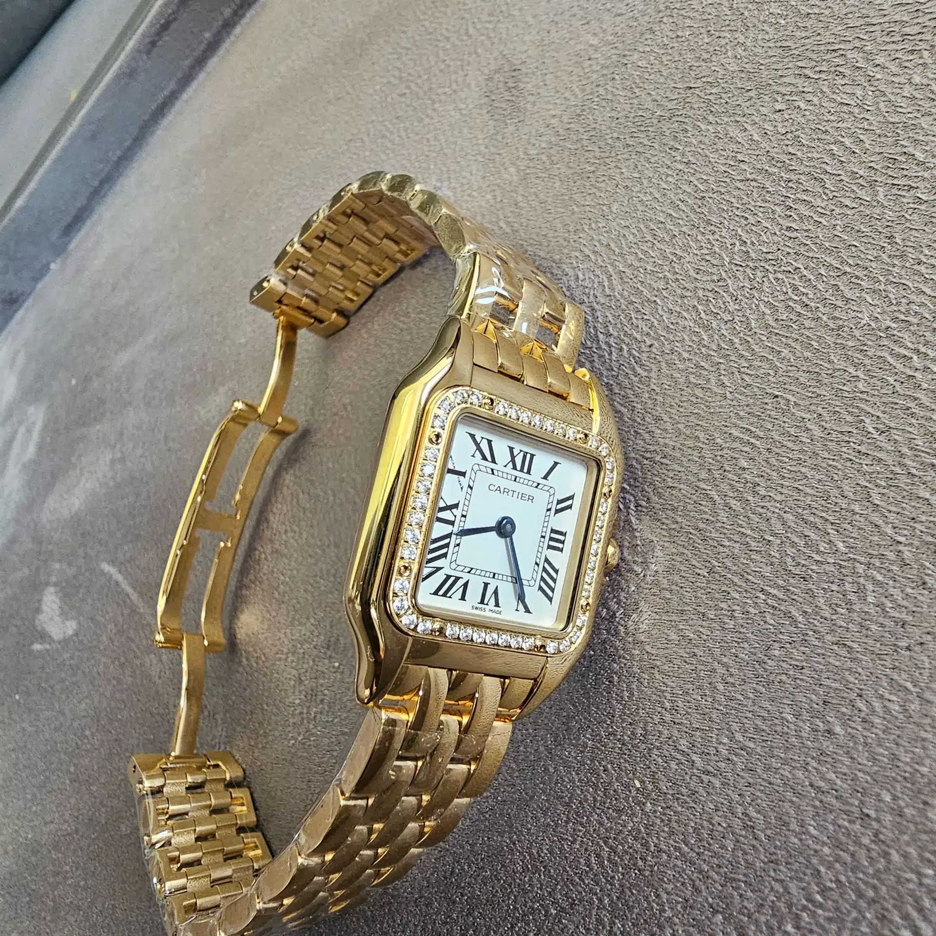 Cartier Panthère Small Ladies