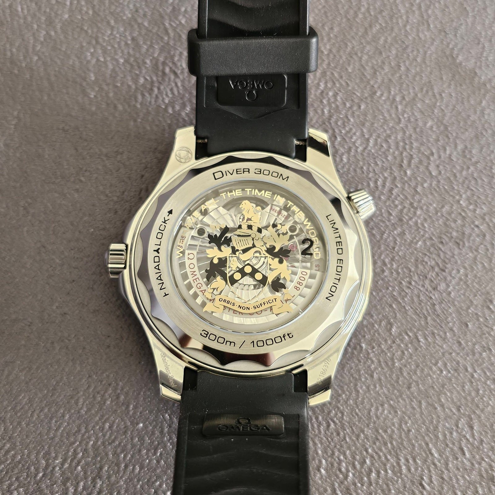 Omega Seamaster Diver 300M James Bond Limited Edition 7007 World Pieces