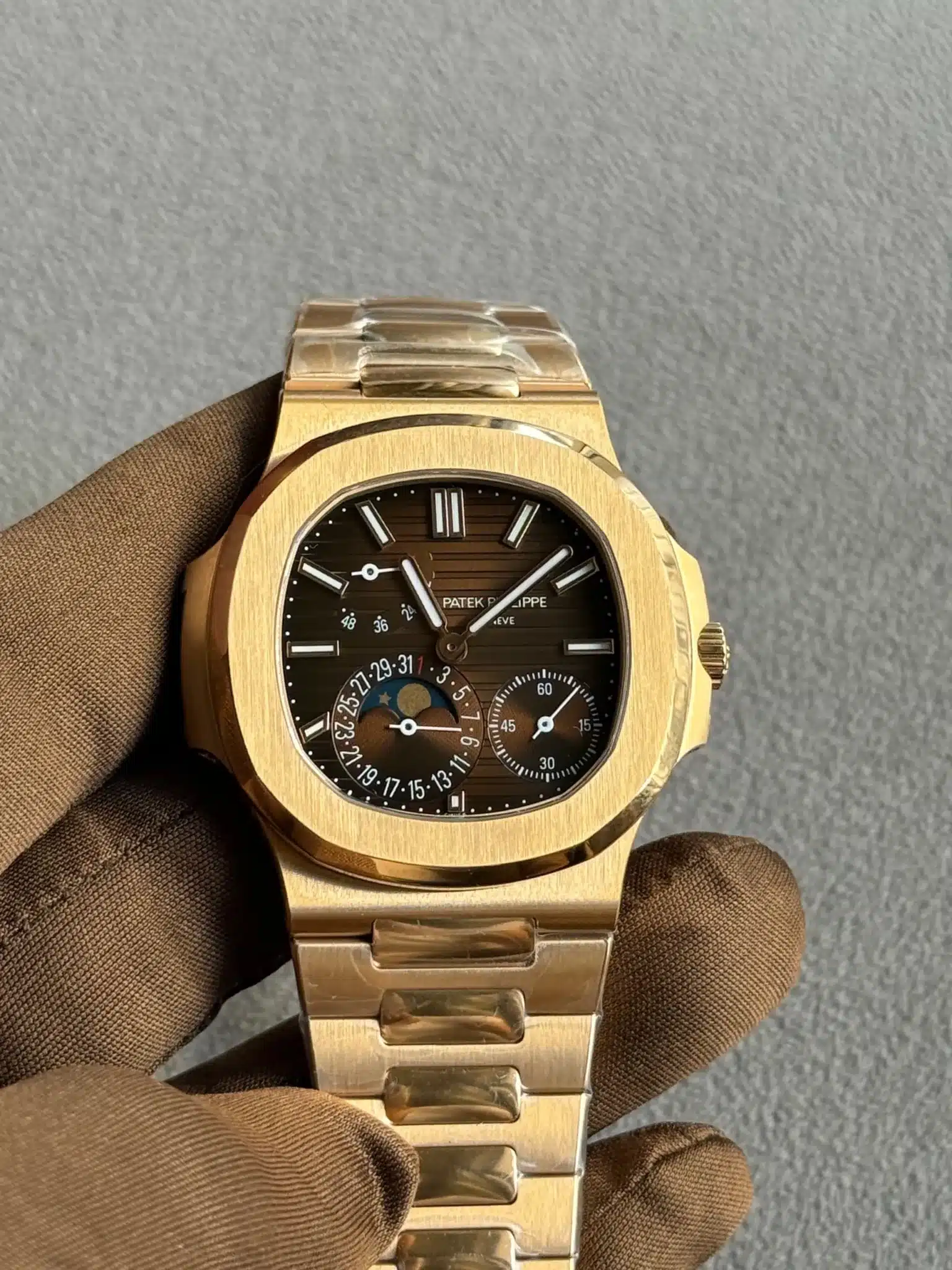 Patek Philippe Nautilus 5712/1R-001