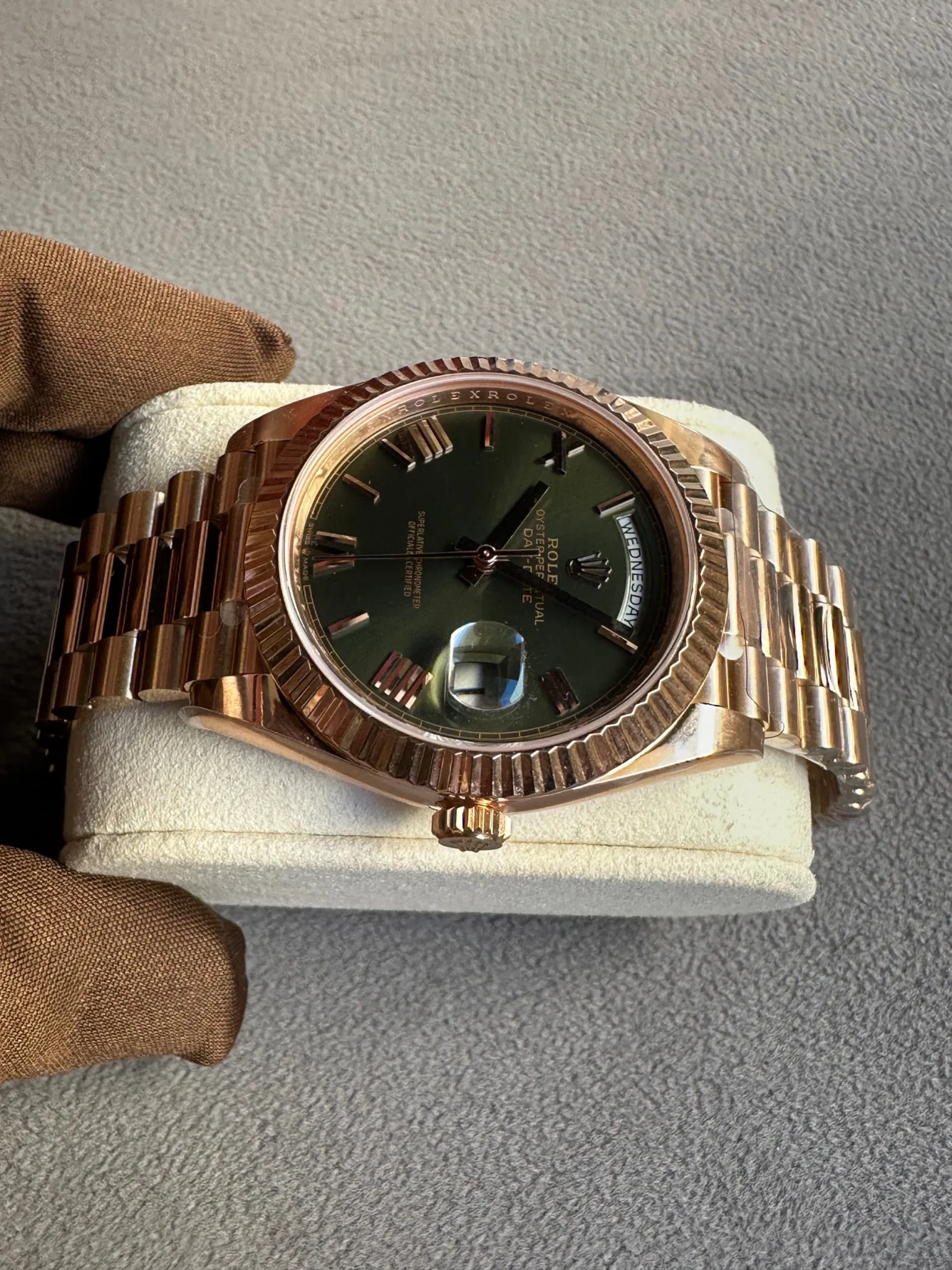 Rolex Day-Date 40 Olive Green Rose Gold 40 mm