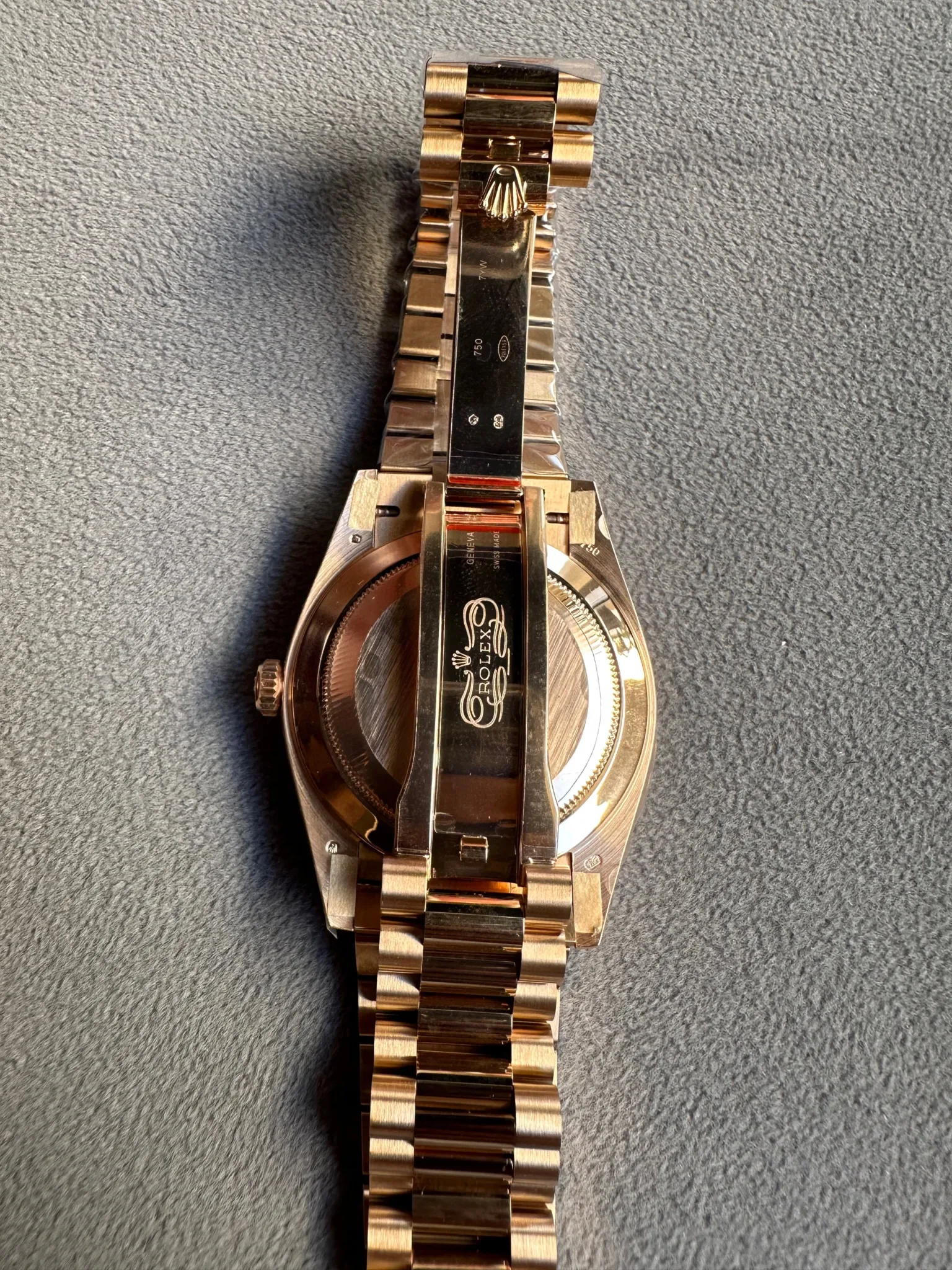 Rolex Day-Date 40 Olive Green Rose Gold 40 mm