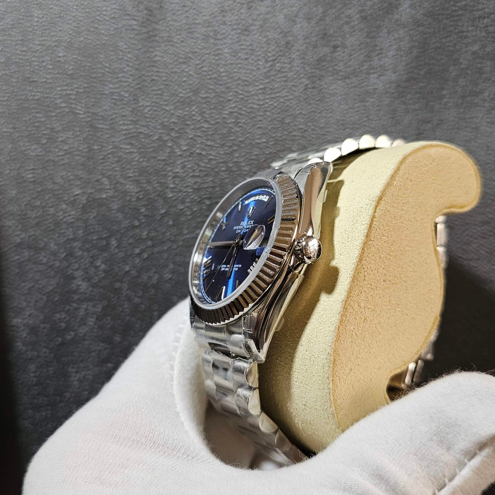 Rolex Day-Date 40 White Gold -Blue Dial