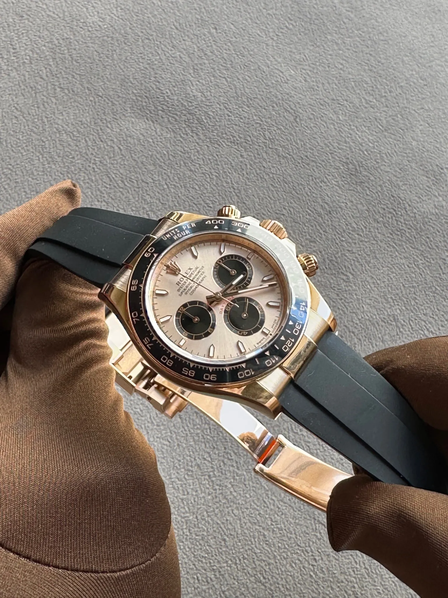 Rolex Daytona Sundust Dial Rose Gold Oysterflex