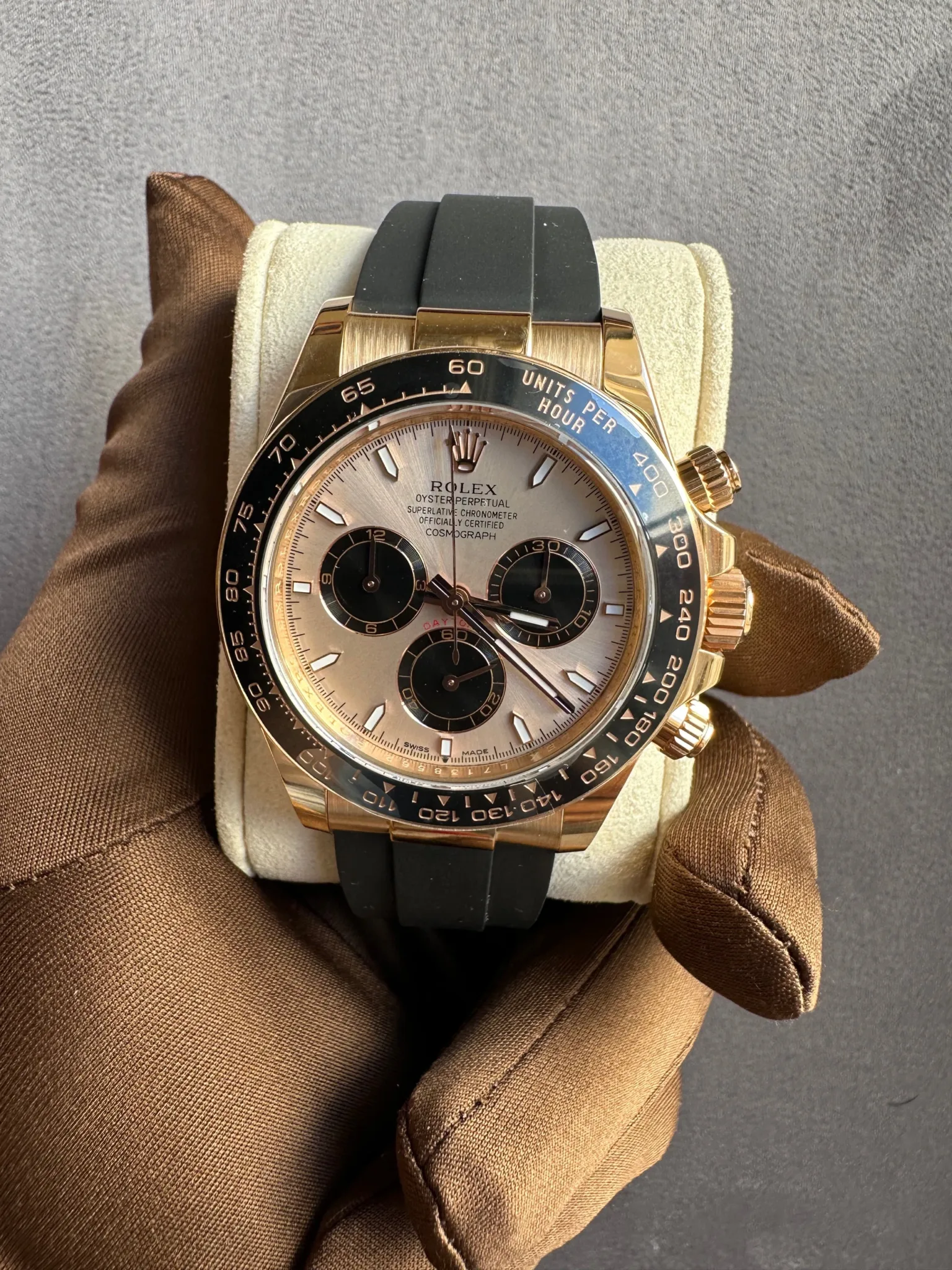 Rolex Daytona Sundust Dial Rose Gold Oysterflex
